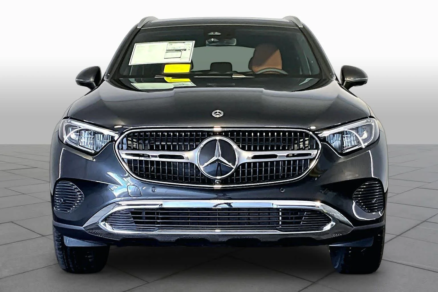 New 2026 Graphite Grey Metallic Mercedes-Benz GLC 300 image 2