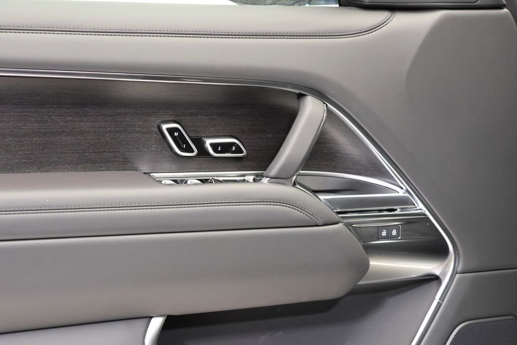 2026 Land Rover Range Rover SE - Photo 26