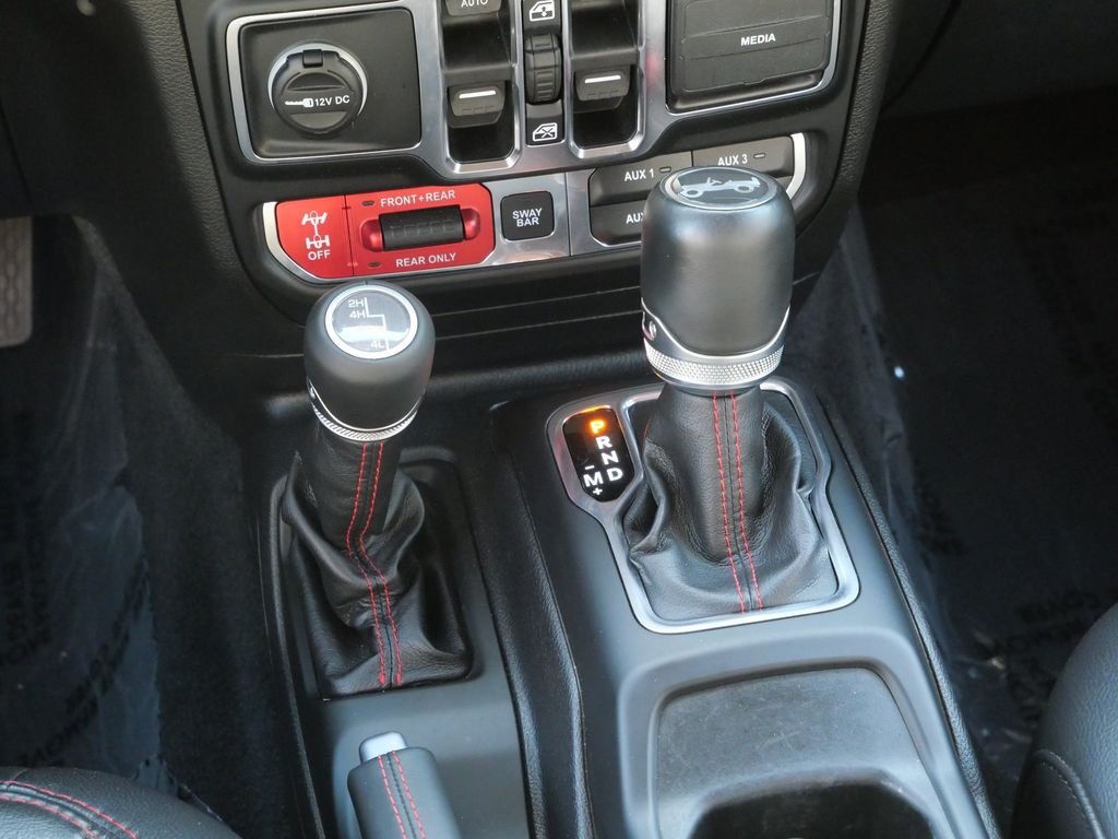Used 2018 Orange Jeep Unlimited Rubicon image 18