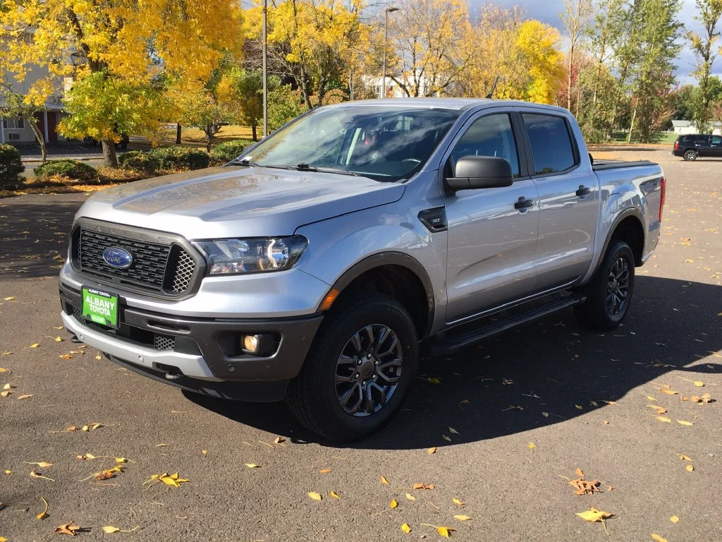 Used 2020 Silver Ford XLT image 12