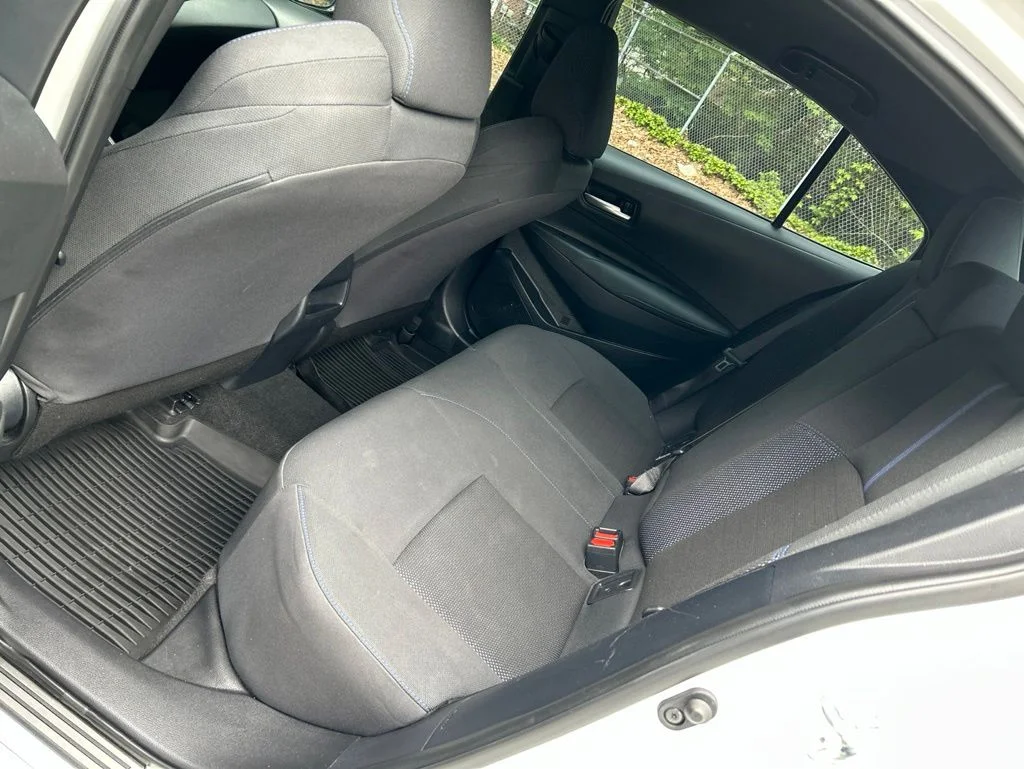 Used 2022 White Toyota SE image 25