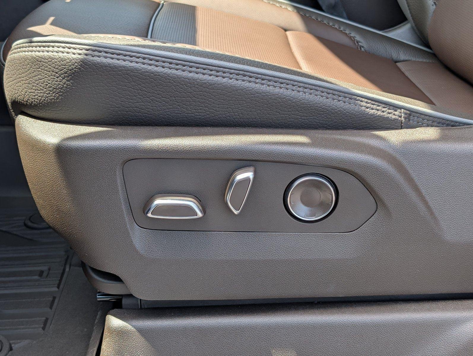 2026 GMC Sierra 2500HD Denali - Photo 12