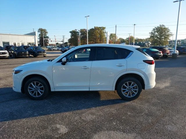 Used 2024 White Mazda 2.5 S Preferred Package image 9