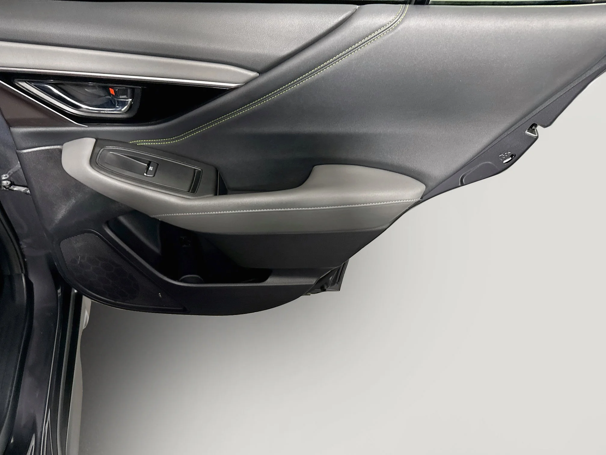 Used 2025 Magnetite Gray Metallic Subaru Onyx Edition image 24