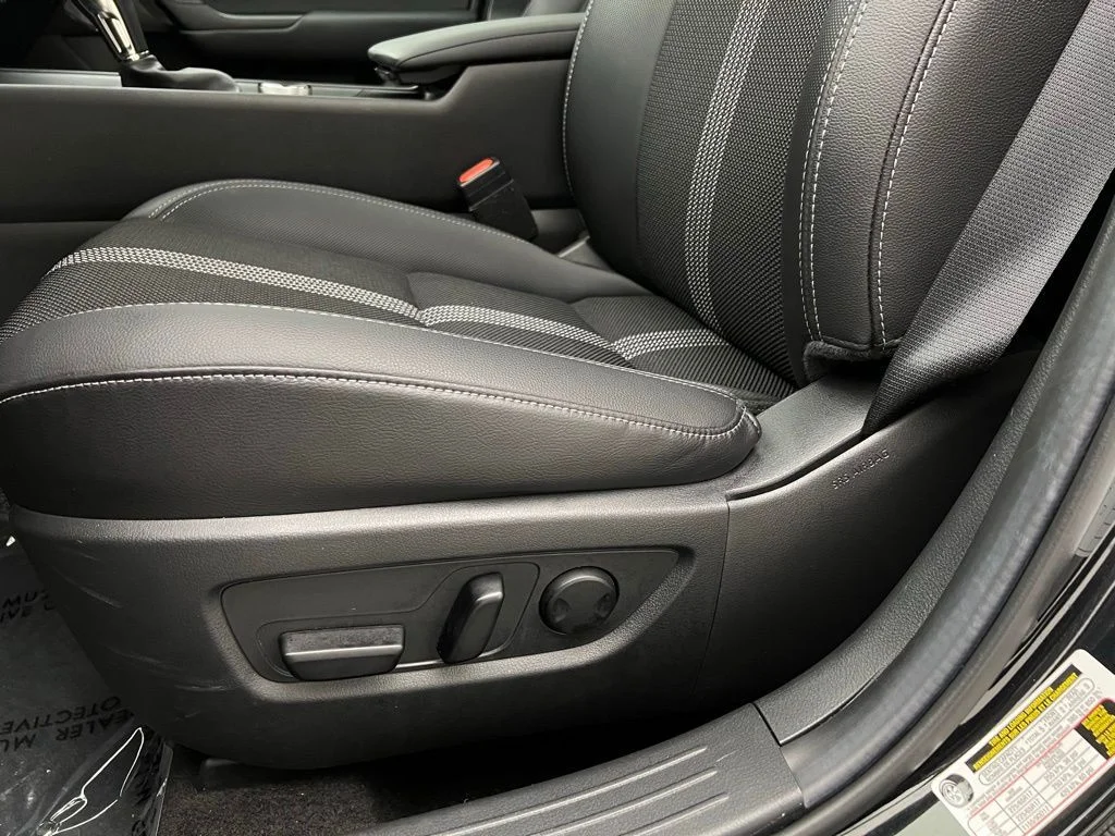 Used 2026 Jet Black Mazda 2.5 S Preferred image 25