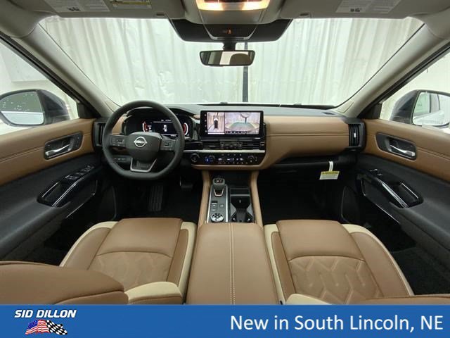 New 2026 Everest White Pearl Tricoat Nissan Platinum image 11