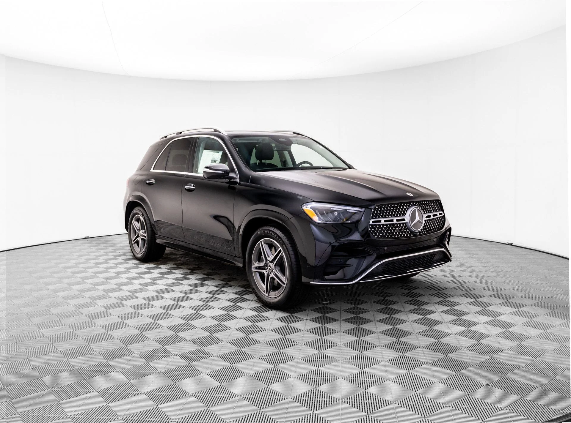 New 2026 Black Mercedes-Benz GLE 450 image 7