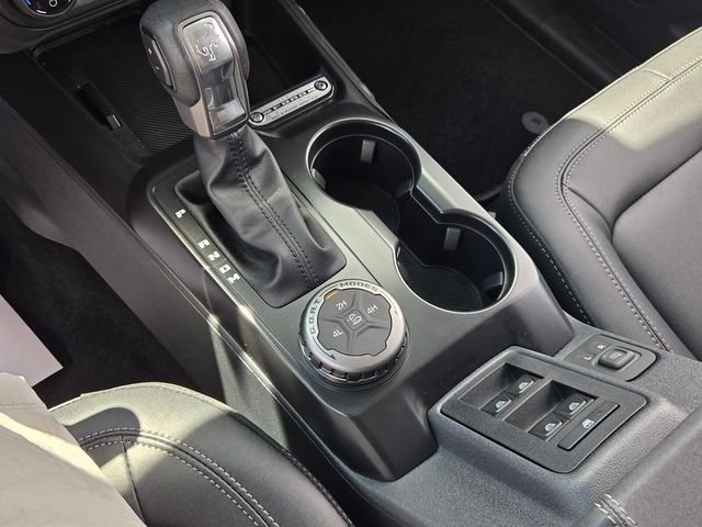New 2026 Avalanche Gray Ford Big Bend image 22