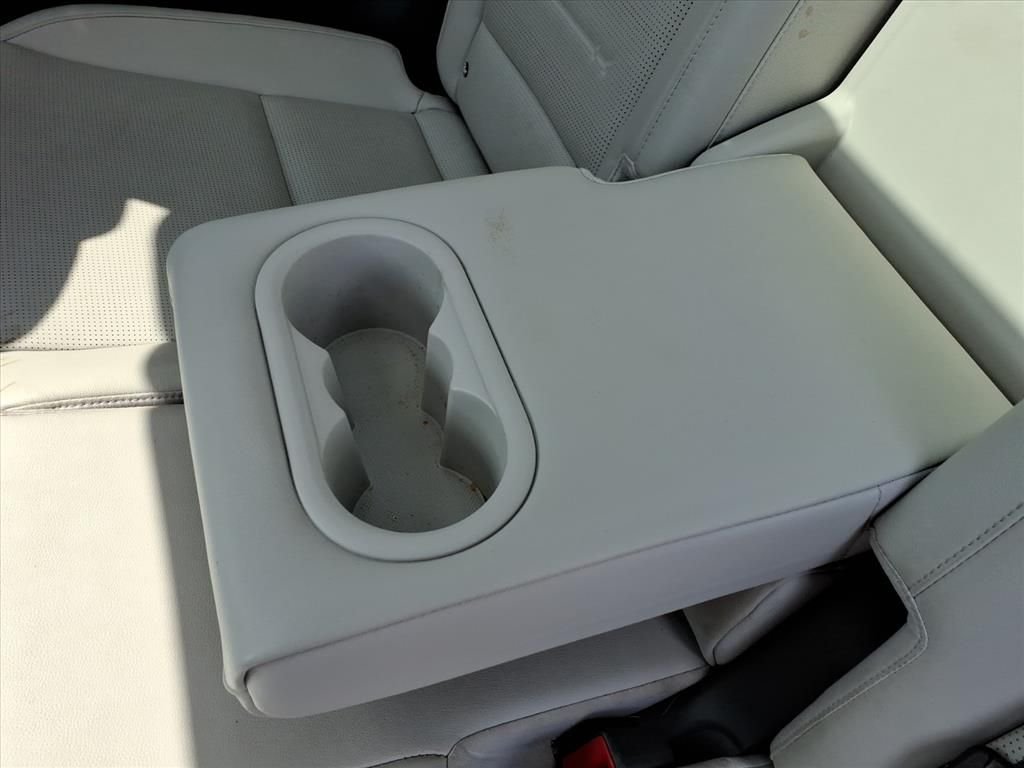 Used 2025 Gray Hyundai Limited image 16