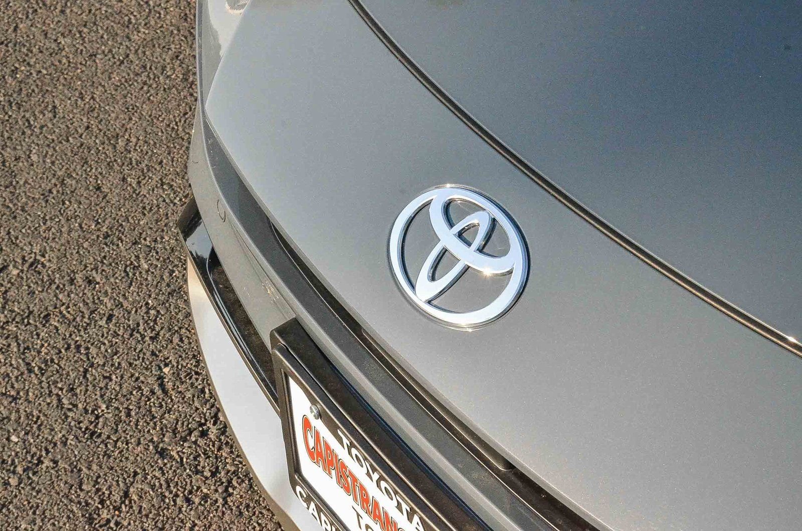 2026 Toyota Prius Plug-in Hybrid XSE - Photo 12