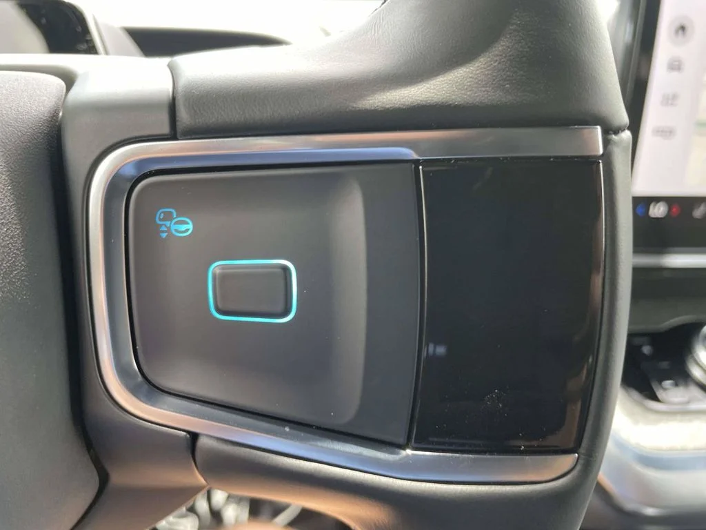 New 2027 Marsh Gray Ford Tremor® image 23