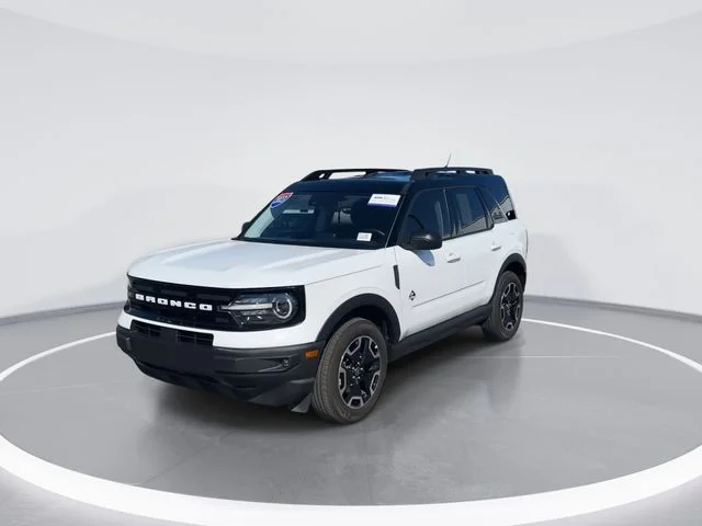 Used 2023 White Ford Outer Banks image 3