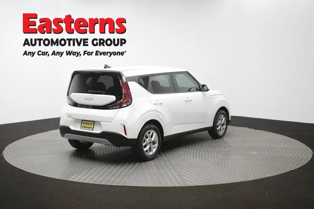 Used 2023 White Kia LX image 43