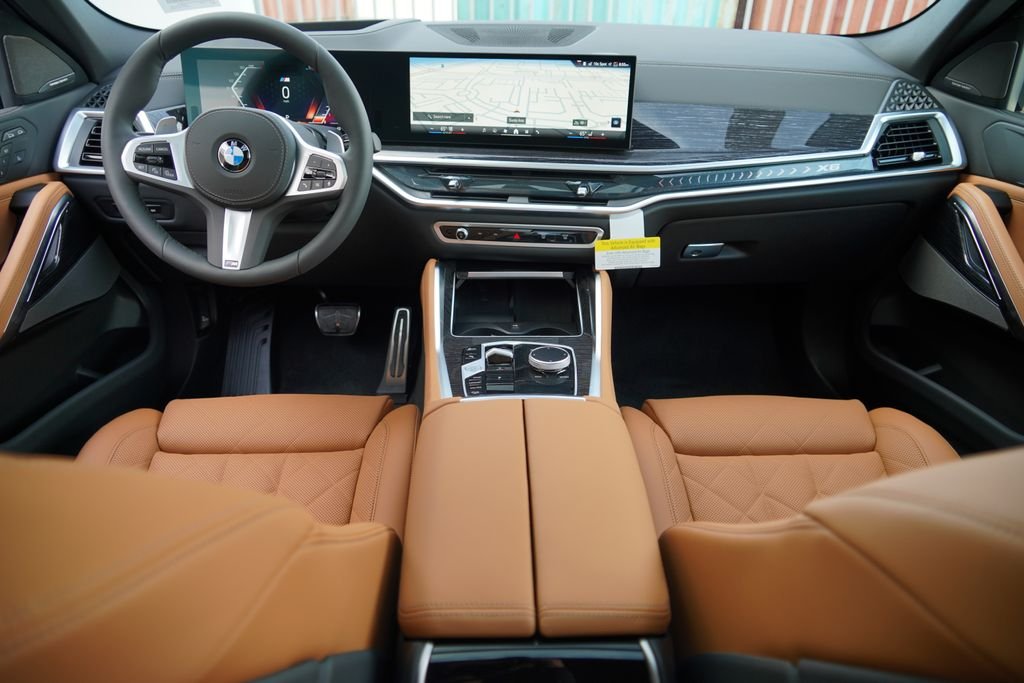 New 2026 Mineral White Metallic BMW xDrive40i image 12