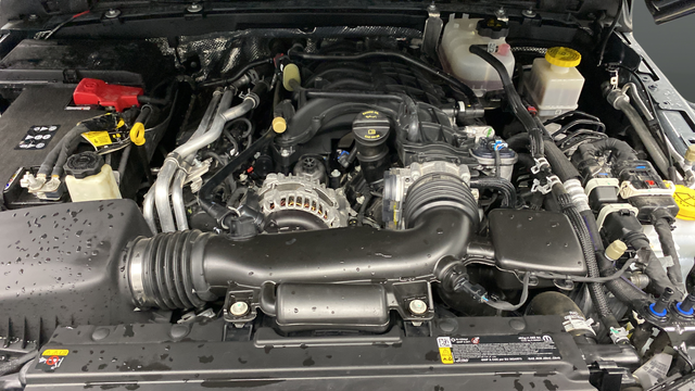 Certified Used 2025 Anvil Clearcoat Jeep Mojave image 27
