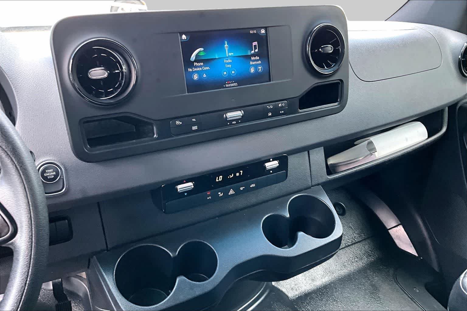 Used 2020 Arctic White Mercedes-Benz  image 7