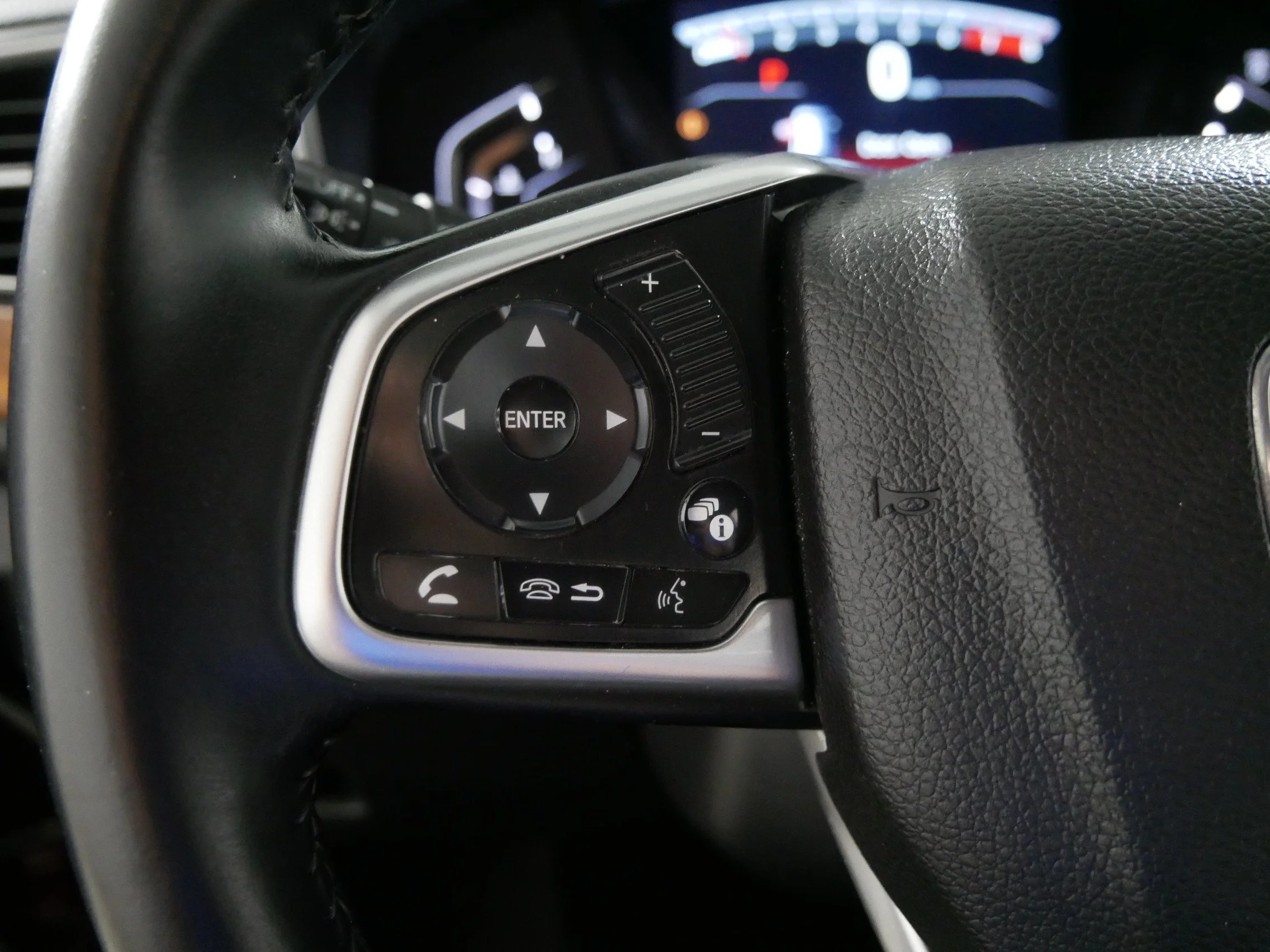 Used 2017 Gray Honda Touring image 27