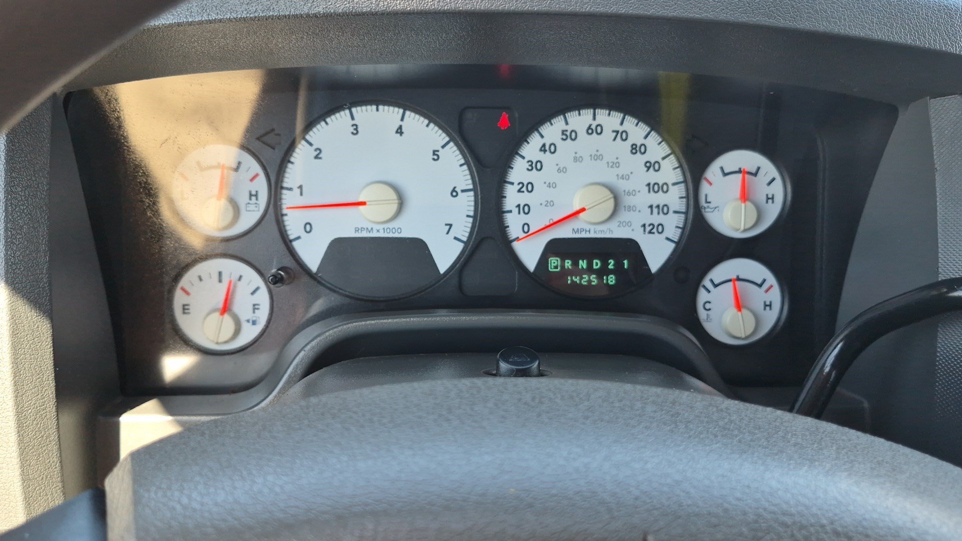 Used 2007 Mineral Gray Metallic Dodge SLT image 18