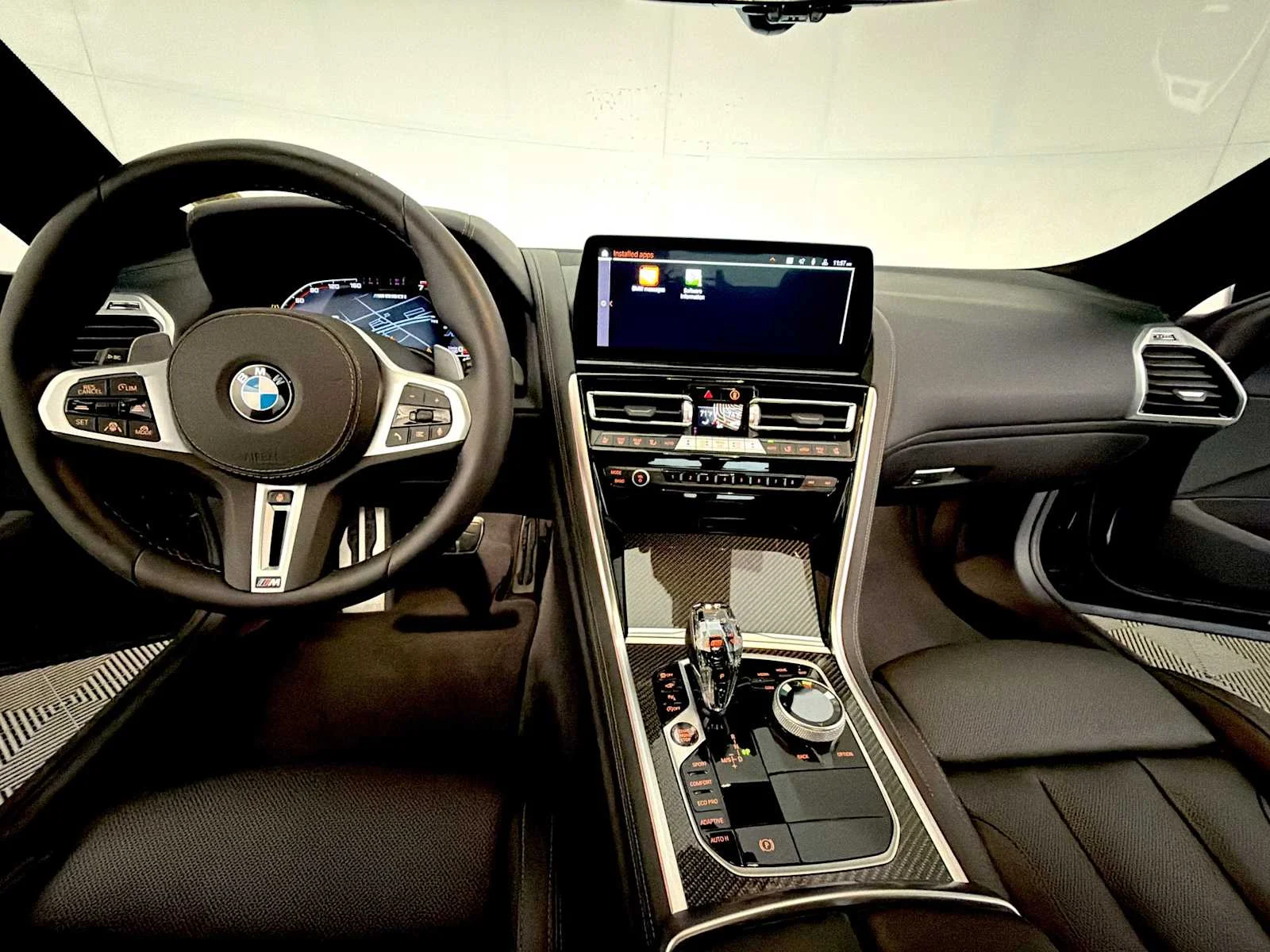 2026 BMW 8 Series M850i - Photo 12