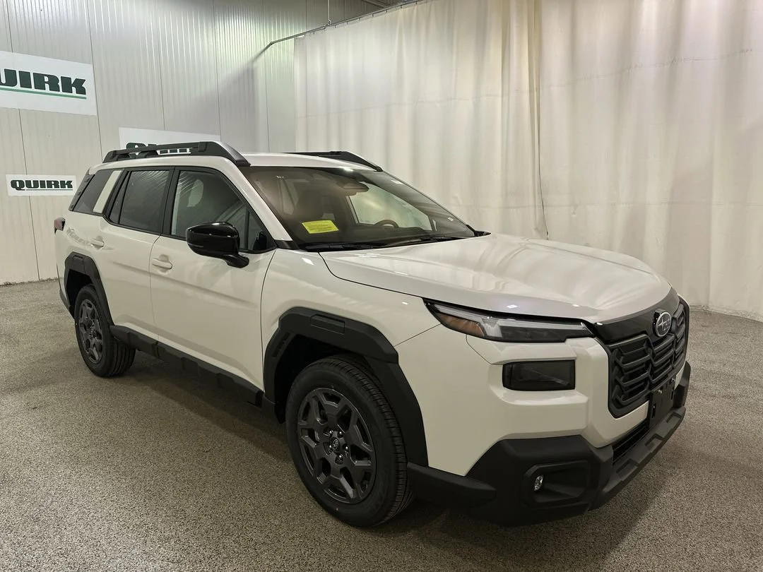 2026 Subaru Outback Premium's photo
