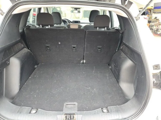 Used 2022 White Ford S image 11