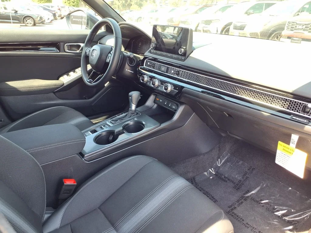 Used 2025 Gray Honda Sport image 12