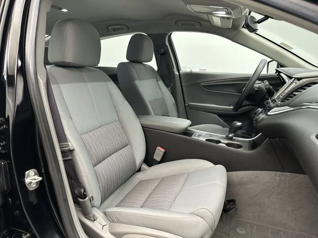 Used 2017 Black Chevrolet LS image 25