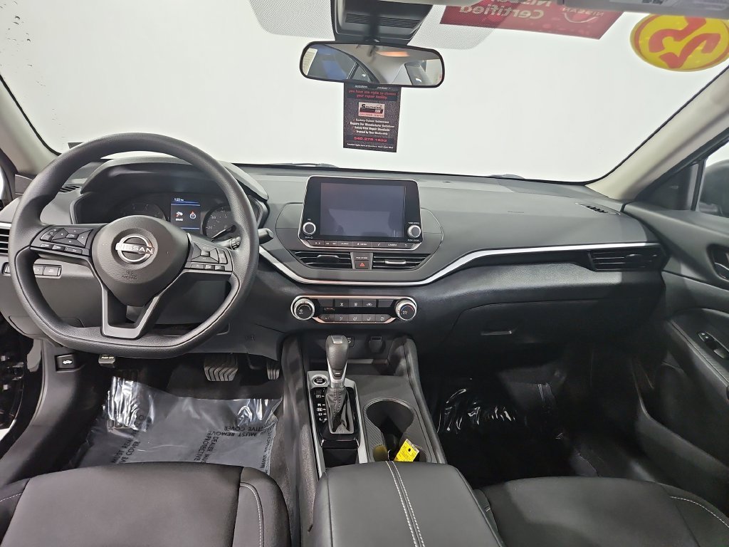 Used 2025 Black Nissan 2.5 S image 14