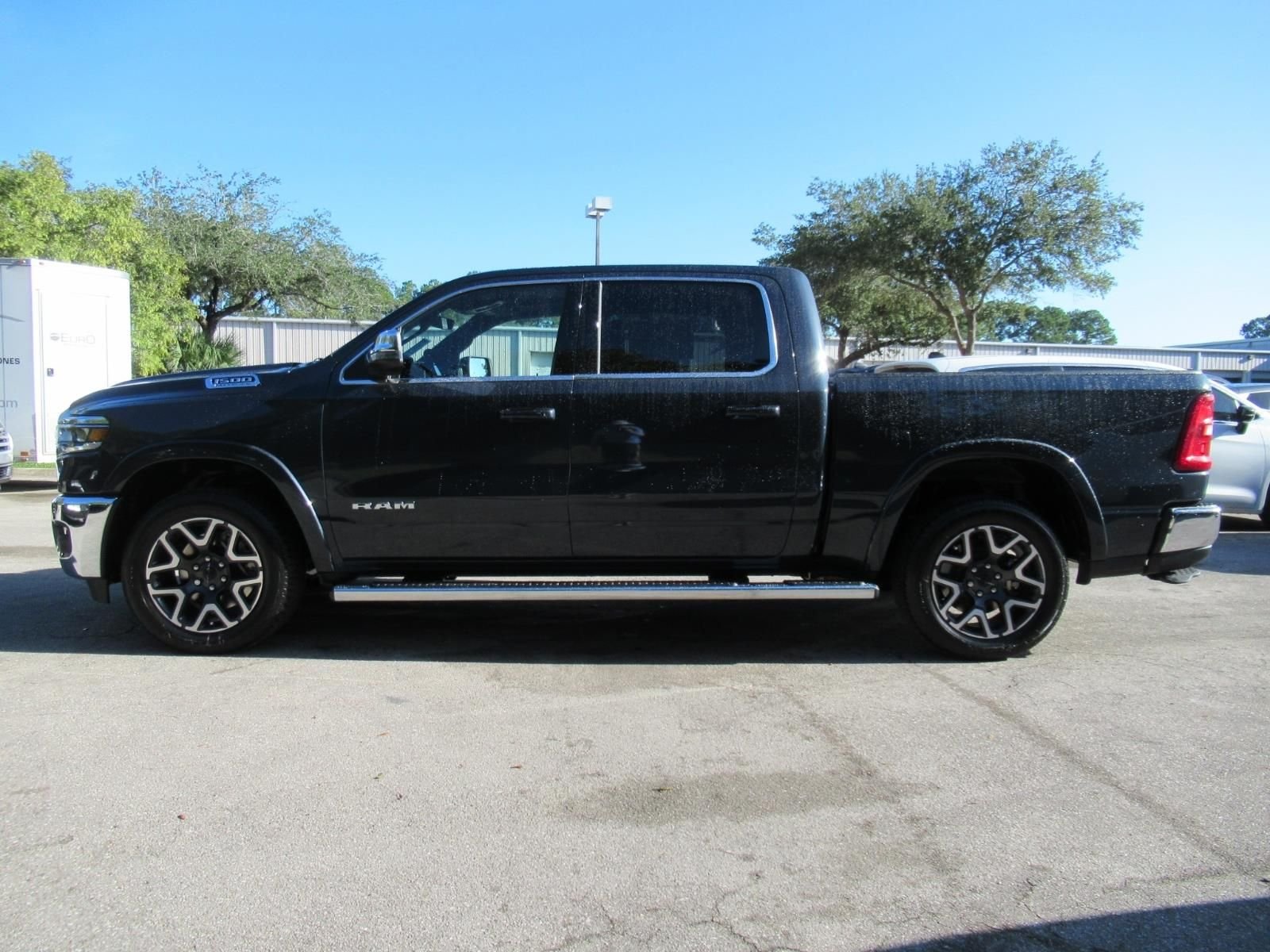 New 2026 Forged Blue Metallic Exterior Paint RAM Laramie image 4