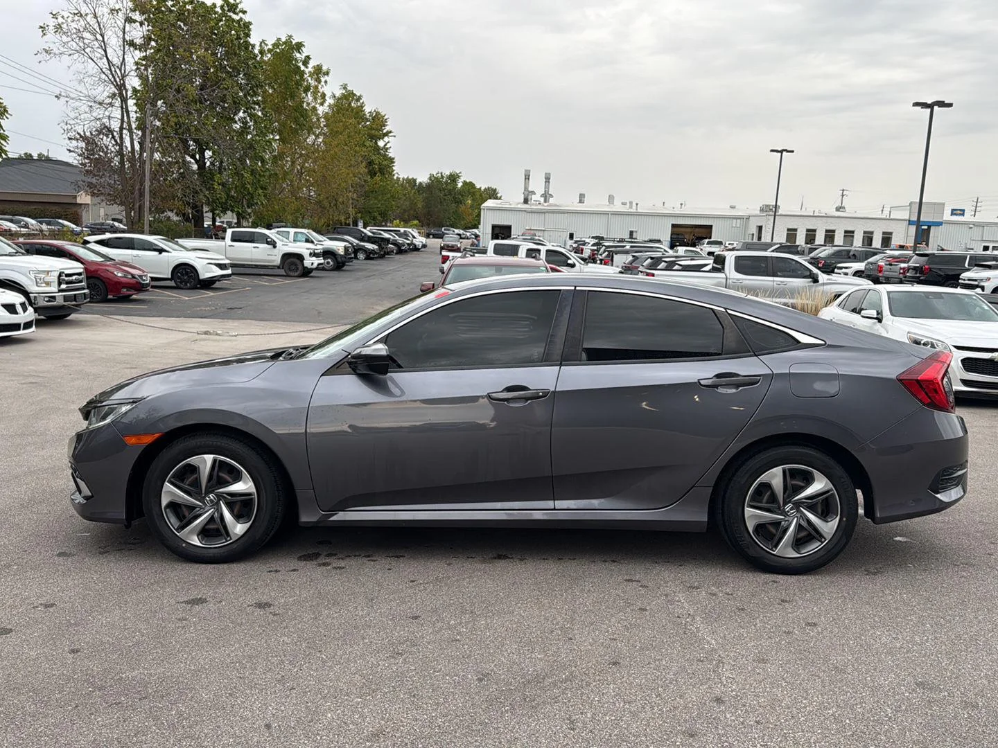 Used 2021 Modern Steel Metallic Honda LX image 6
