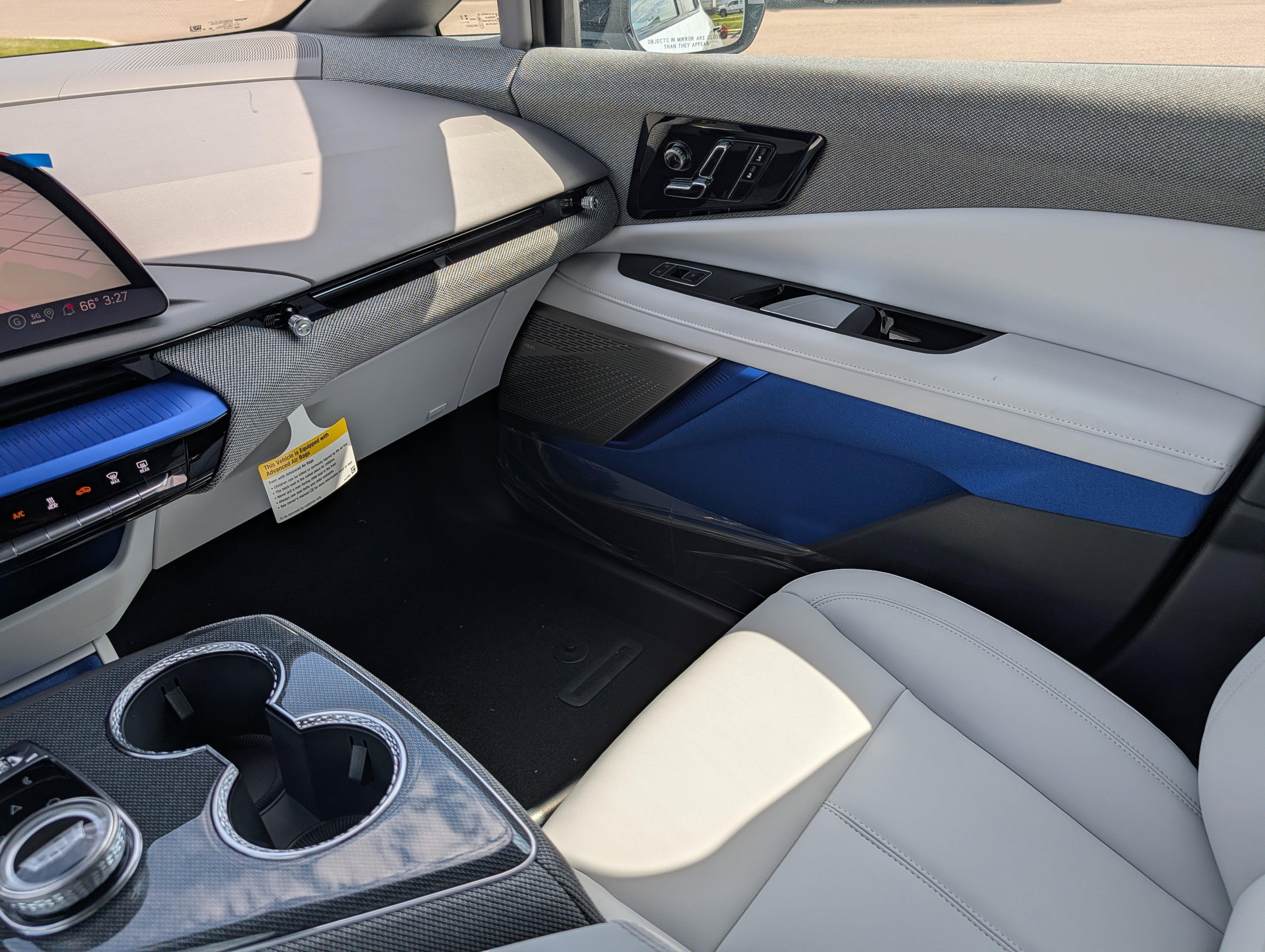 2026 Cadillac OPTIQ Luxury - Photo 13