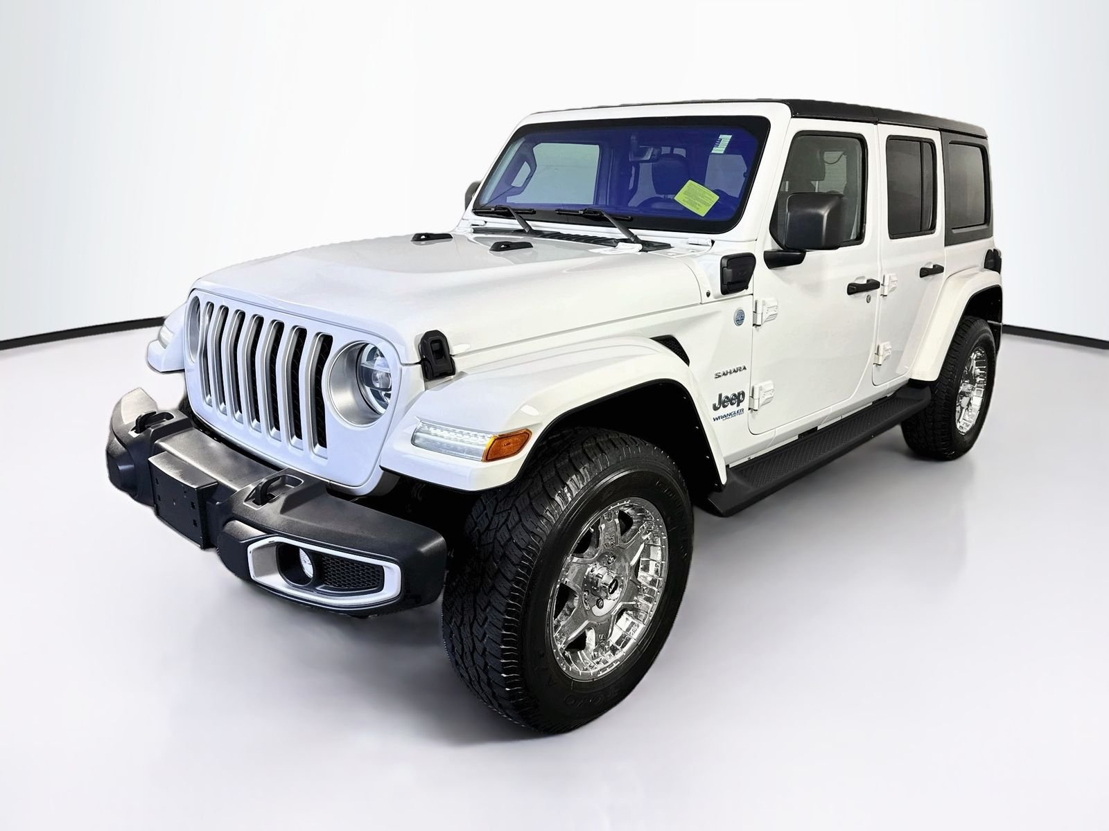 Used 2021 White Jeep Unlimited Sahara 4xe image 3