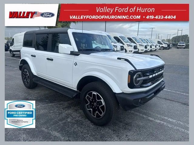 2026 Ford Bronco Outer Banks