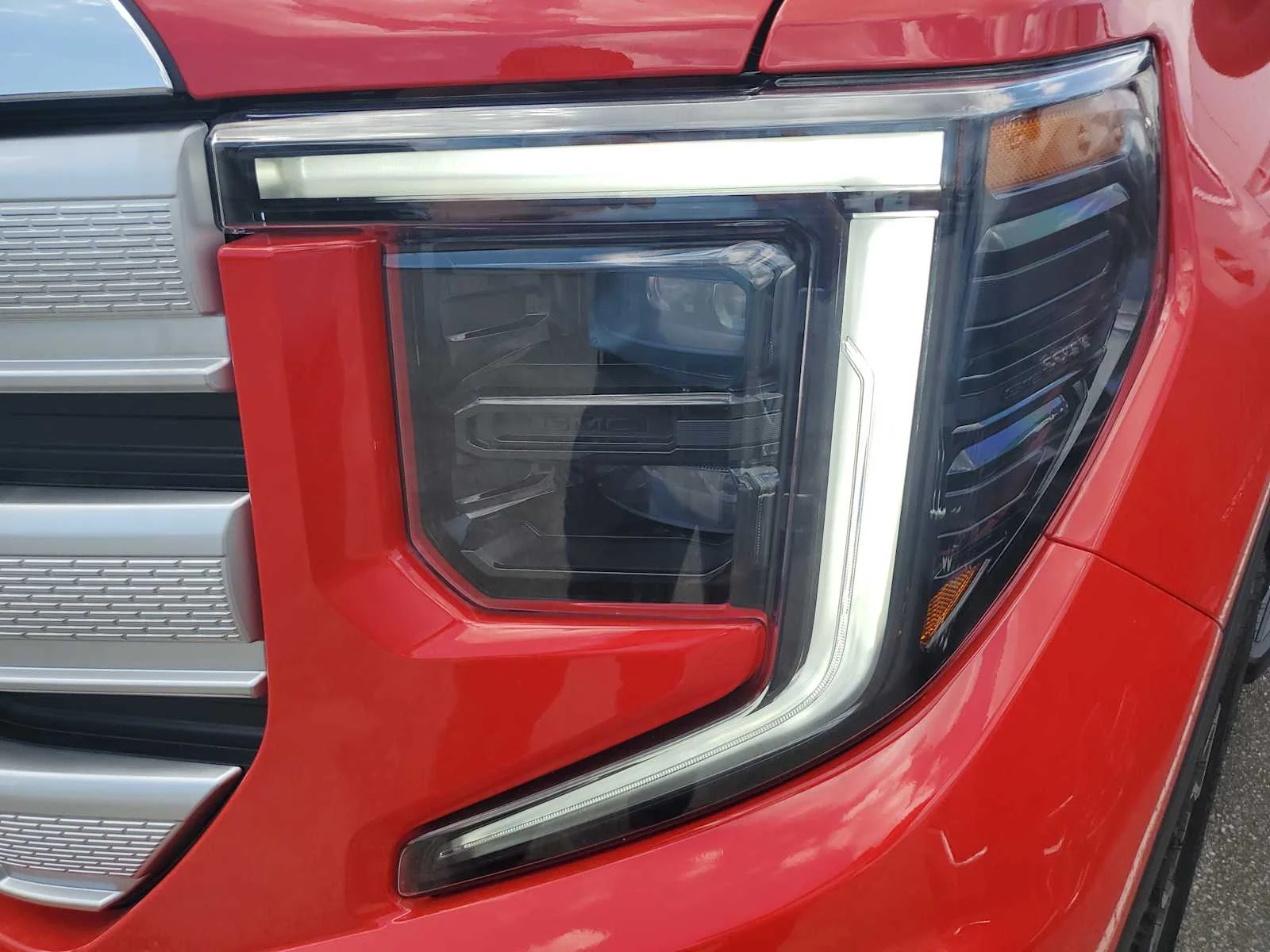 New 2026 Cardinal Red GMC SLE image 18