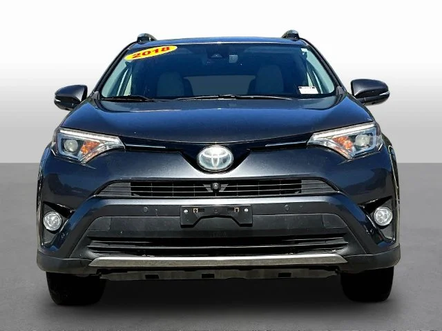 Used 2018 Gray Toyota Limited image 2