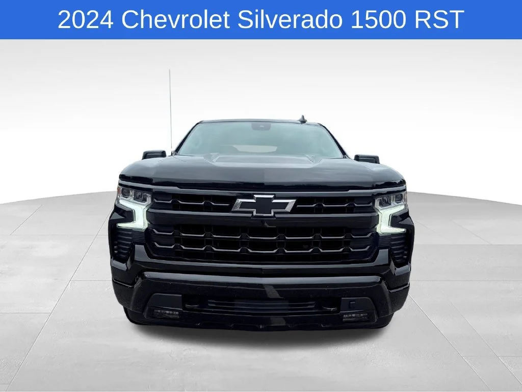 Used 2024 Black Chevrolet RST image 9