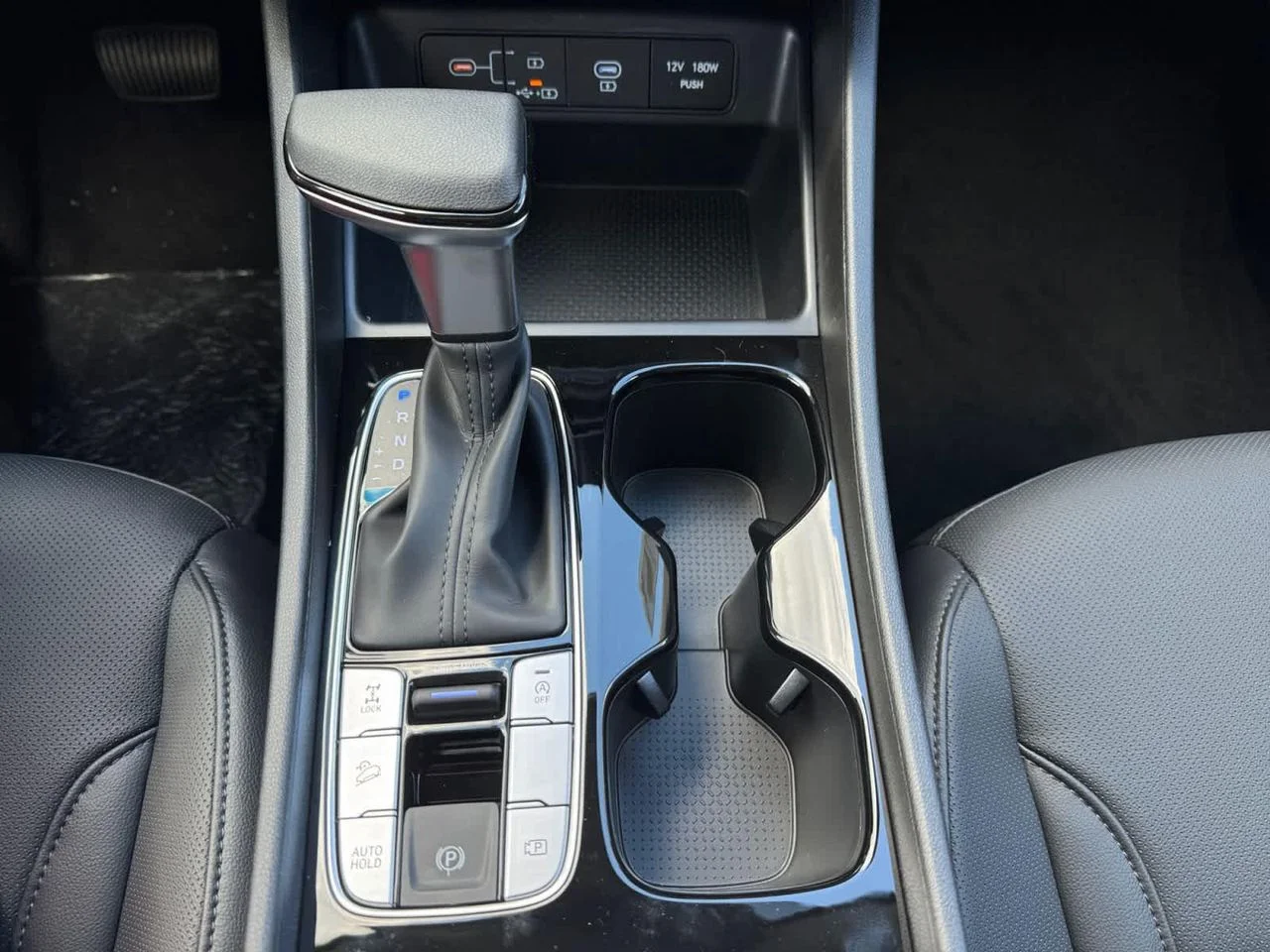 New 2026 White Hyundai SEL Plus AWD image 17