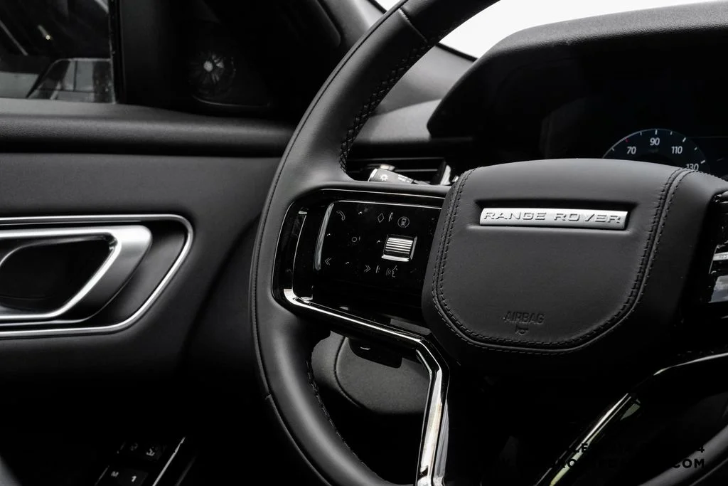 New 2026 Fuji White Land Rover S image 17
