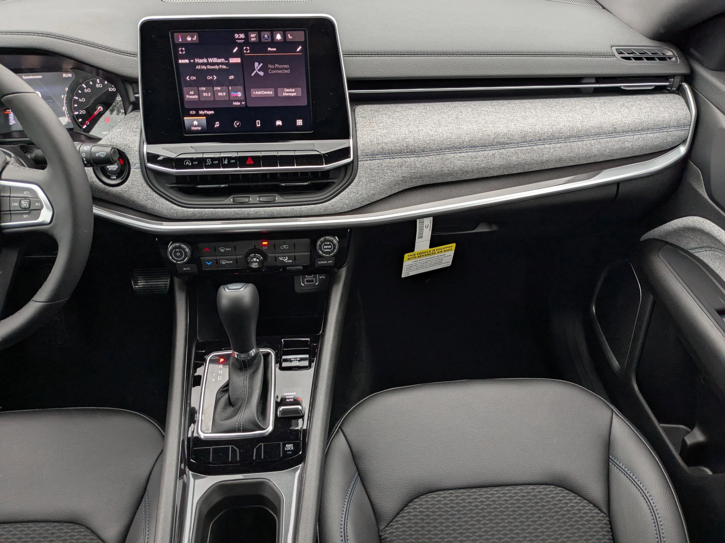 2025 Jeep Compass Latitude - Photo 17