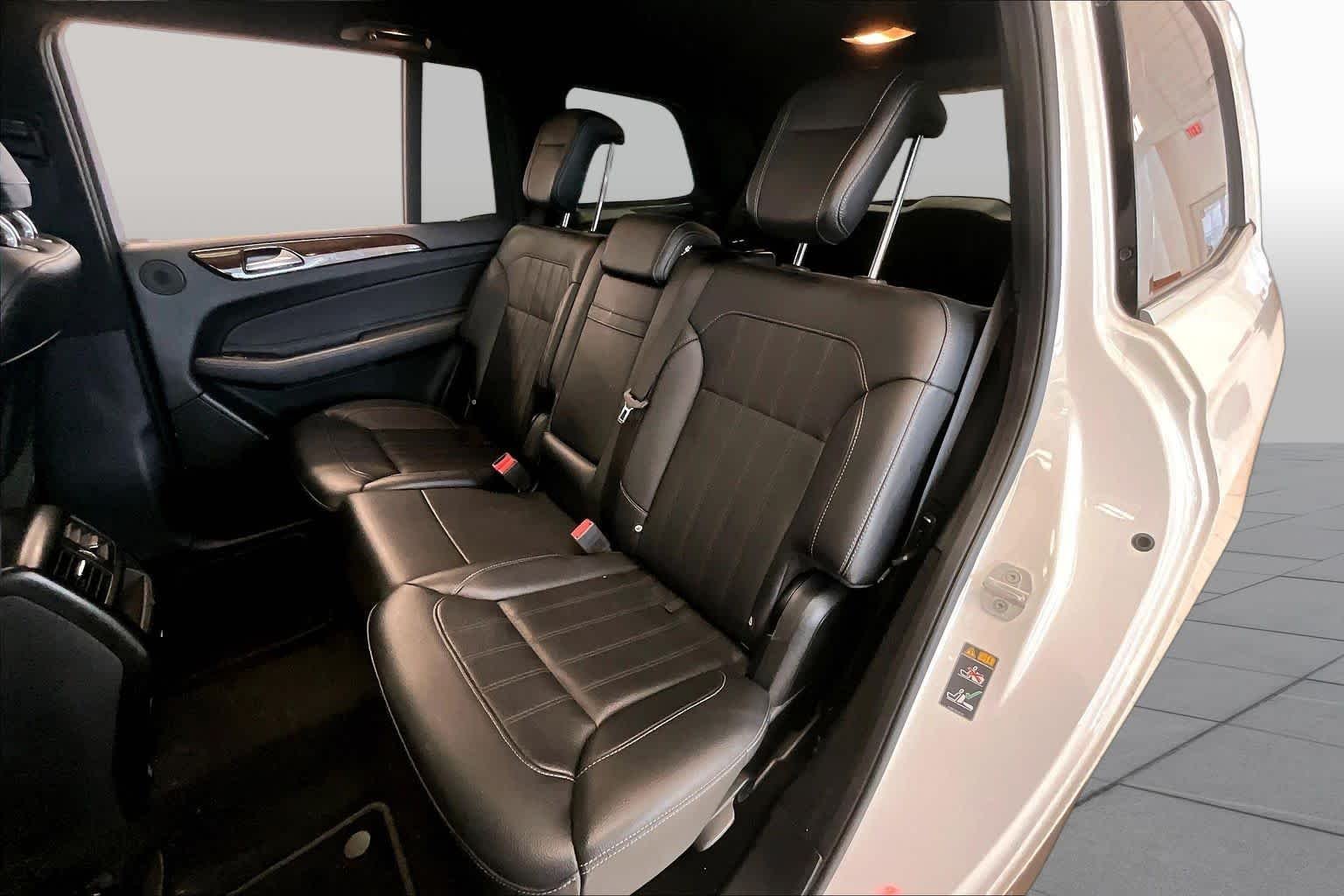 Used 2017 Polar White Mercedes-Benz GLS 450 image 18