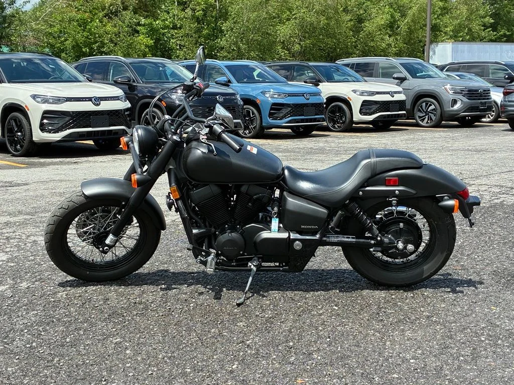 Used 2022 Black Honda phantom image 2