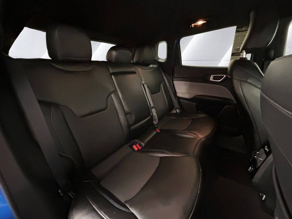 Used 2024 Blue Jeep Latitude image 16