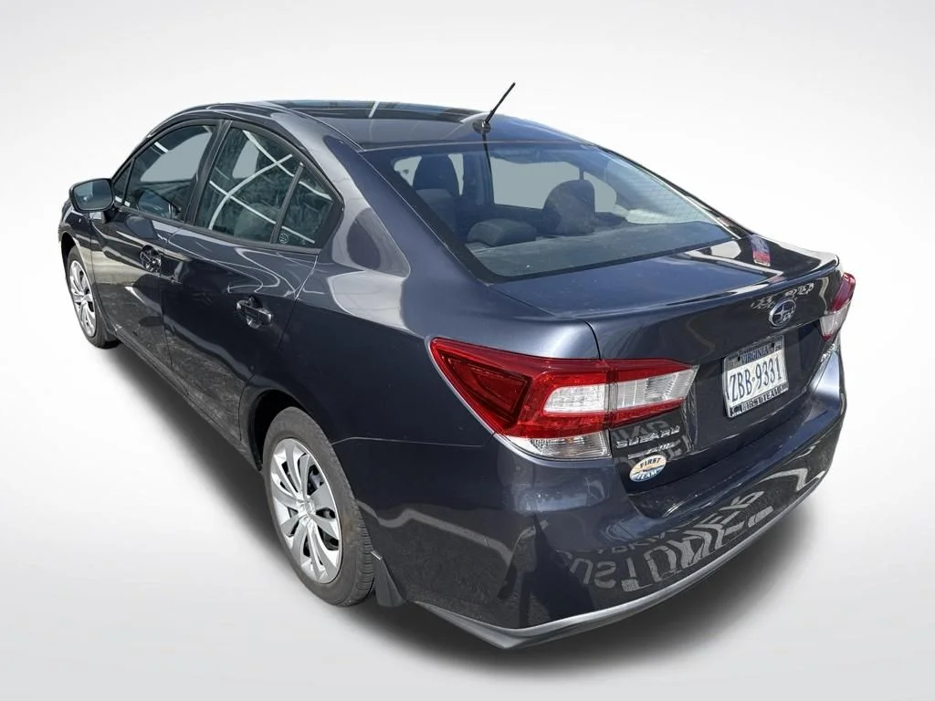 Used 2017 Gray Subaru 2.0i image 4