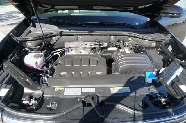 New 2026 Deep Black Pearl Volkswagen 2.0T SE W/TECHNOLOGY image 35