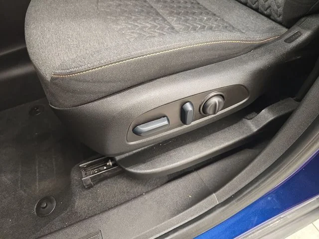 Used 2022 Blue Glow Metallic Chevrolet LT image 34