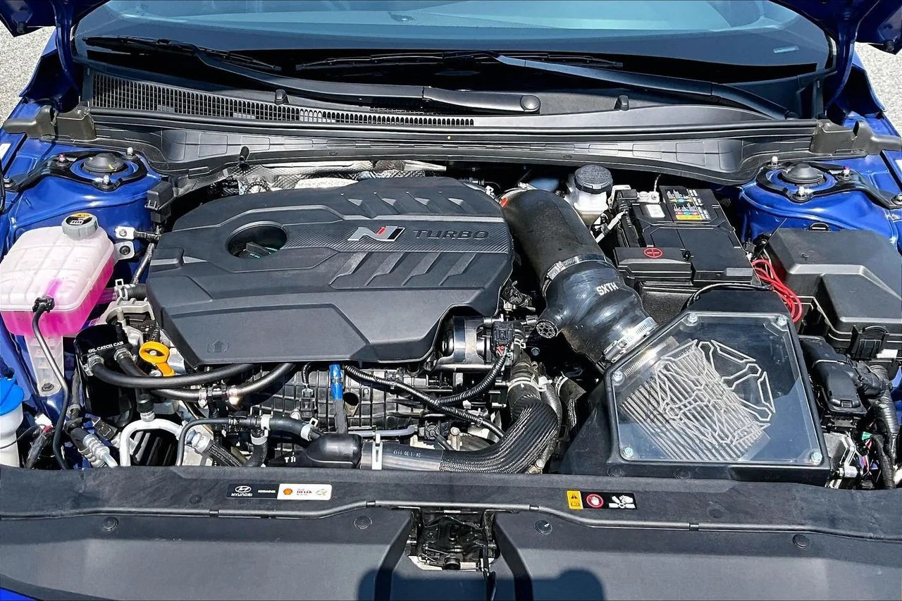 Used 2025 Blue Hyundai Base image 36