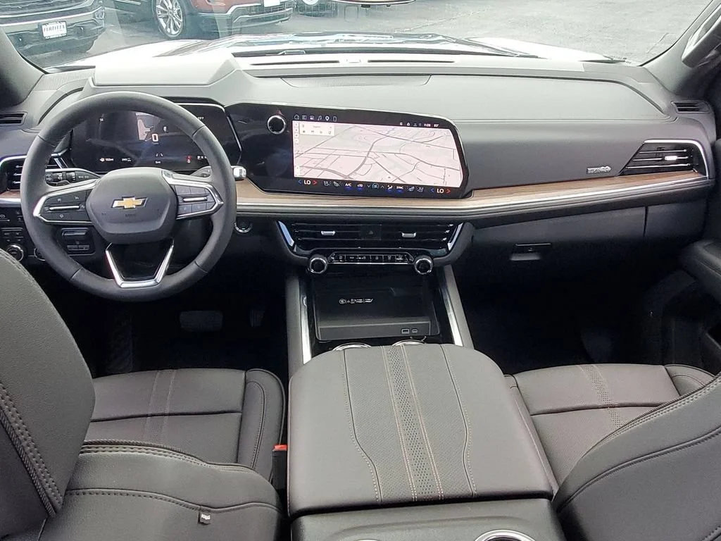 New 2026 Black Chevrolet High Country image 27