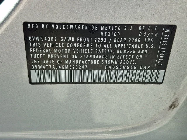 Used 2016 Silver Volkswagen 2.0T GLI SE image 30
