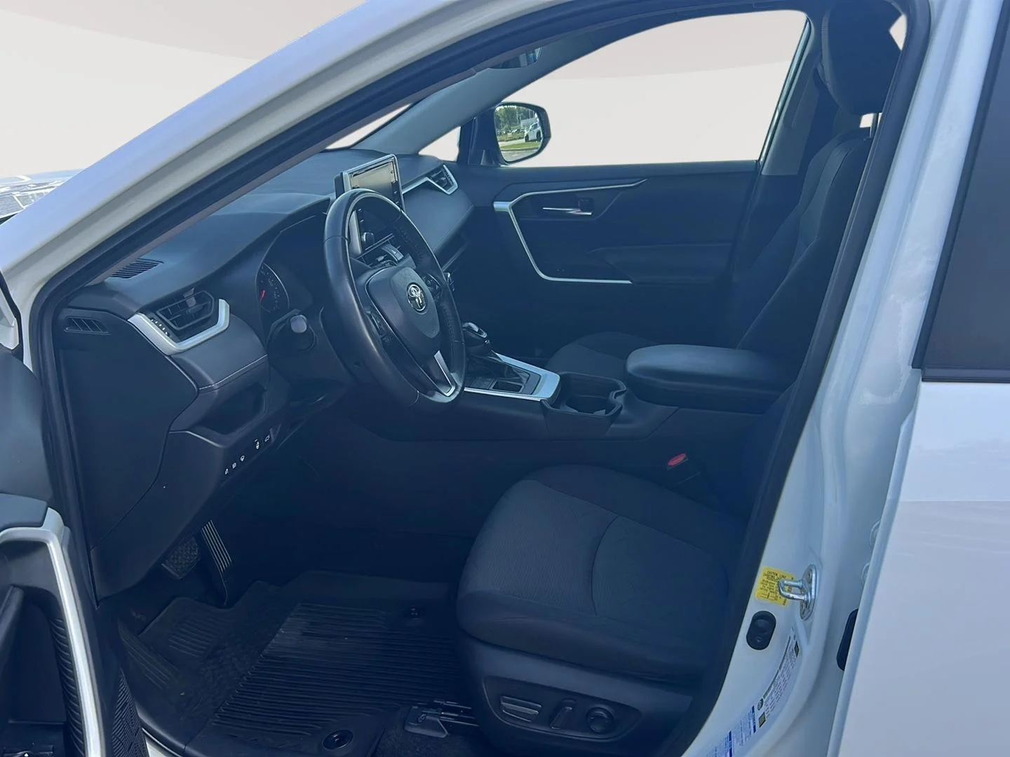 Used 2021 Super White Toyota XLE image 2