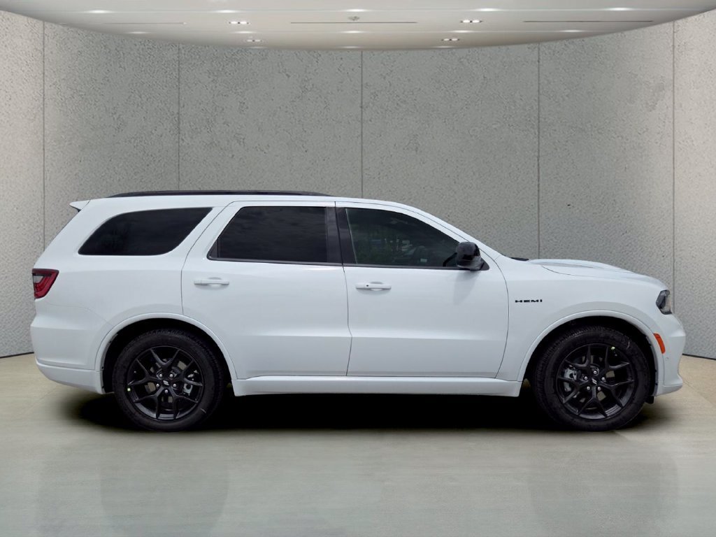 New 2027 White Knuckle Clear-Coat Exterior Paint Dodge GT HEMI image 3